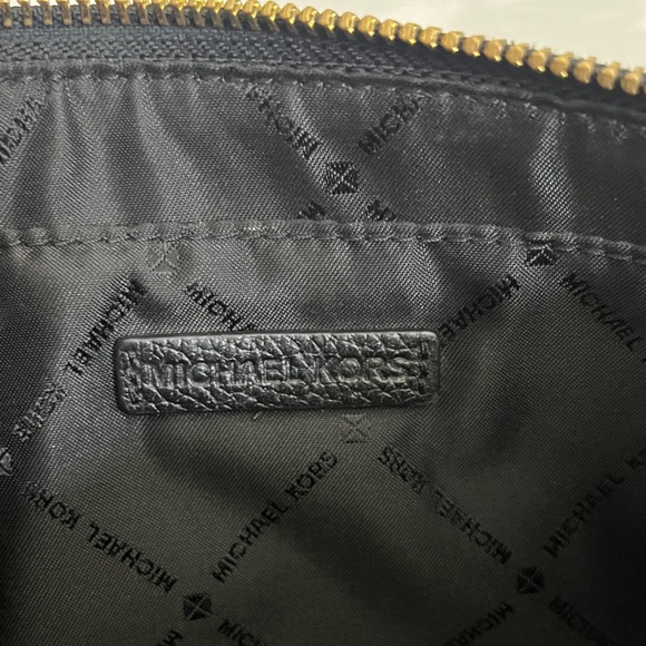 Michael Kors Black Pebbled Leather Wristlet - Picture 8 of 12